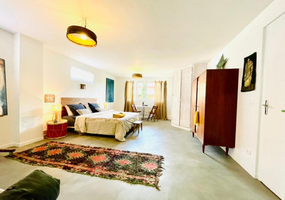 La Madeleine Bed & Breakfast Amplepuis Екстериор снимка